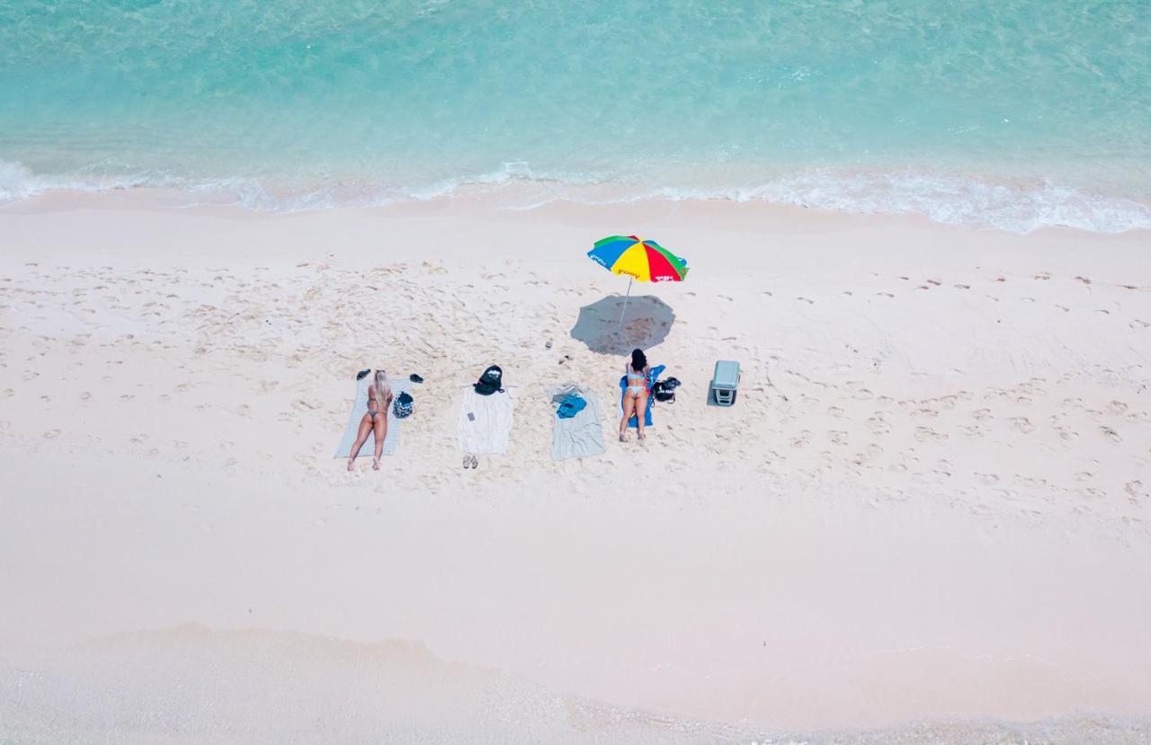 Black Pearl Himandhoo Exterior photo